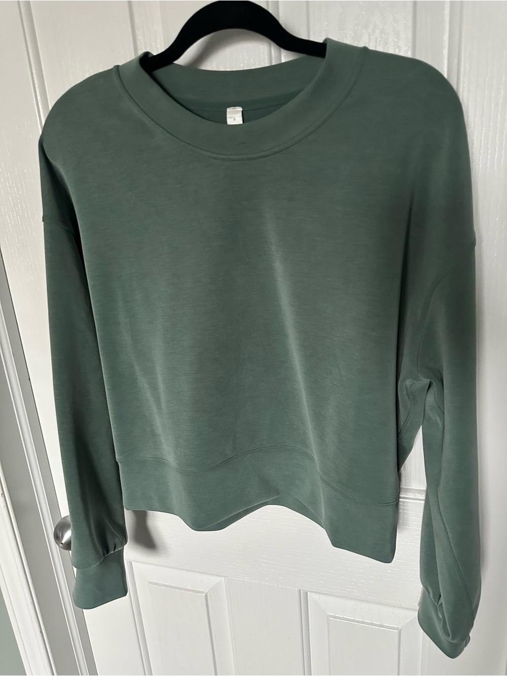 Lululemon Softstreme Perfectly Oversized CroppeCrewneck Sweatshirt in Sage Green